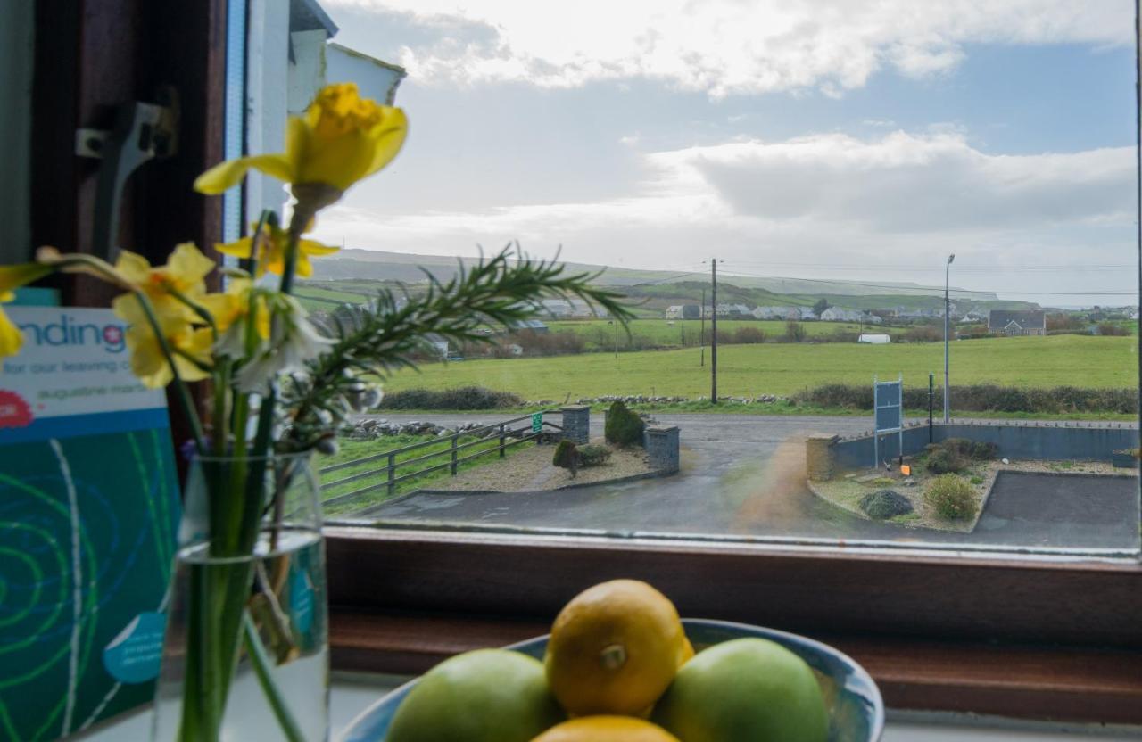 Oar Restaurant And Rooms Doolin Bagian luar foto